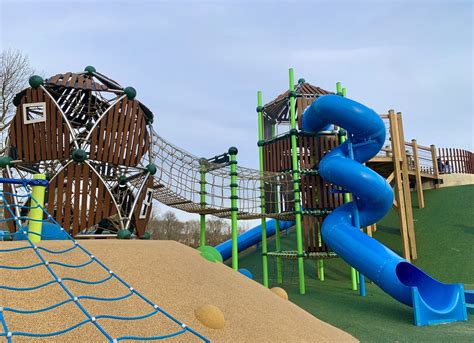 Best Playgrounds in Dallas, TX - Reverchon Park, Coffee Park, Northcrest Park, Playgrand Adventures, Lake Highlands Park, Glencoe Park, Galleria Play Place, Kids Kingdom, Abbott Park, Oak Hills Splash Park 